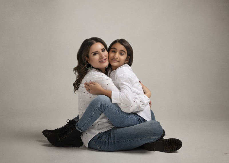 Family, Maternity & Studio Photographer, mother and daughter sitting together, hugging